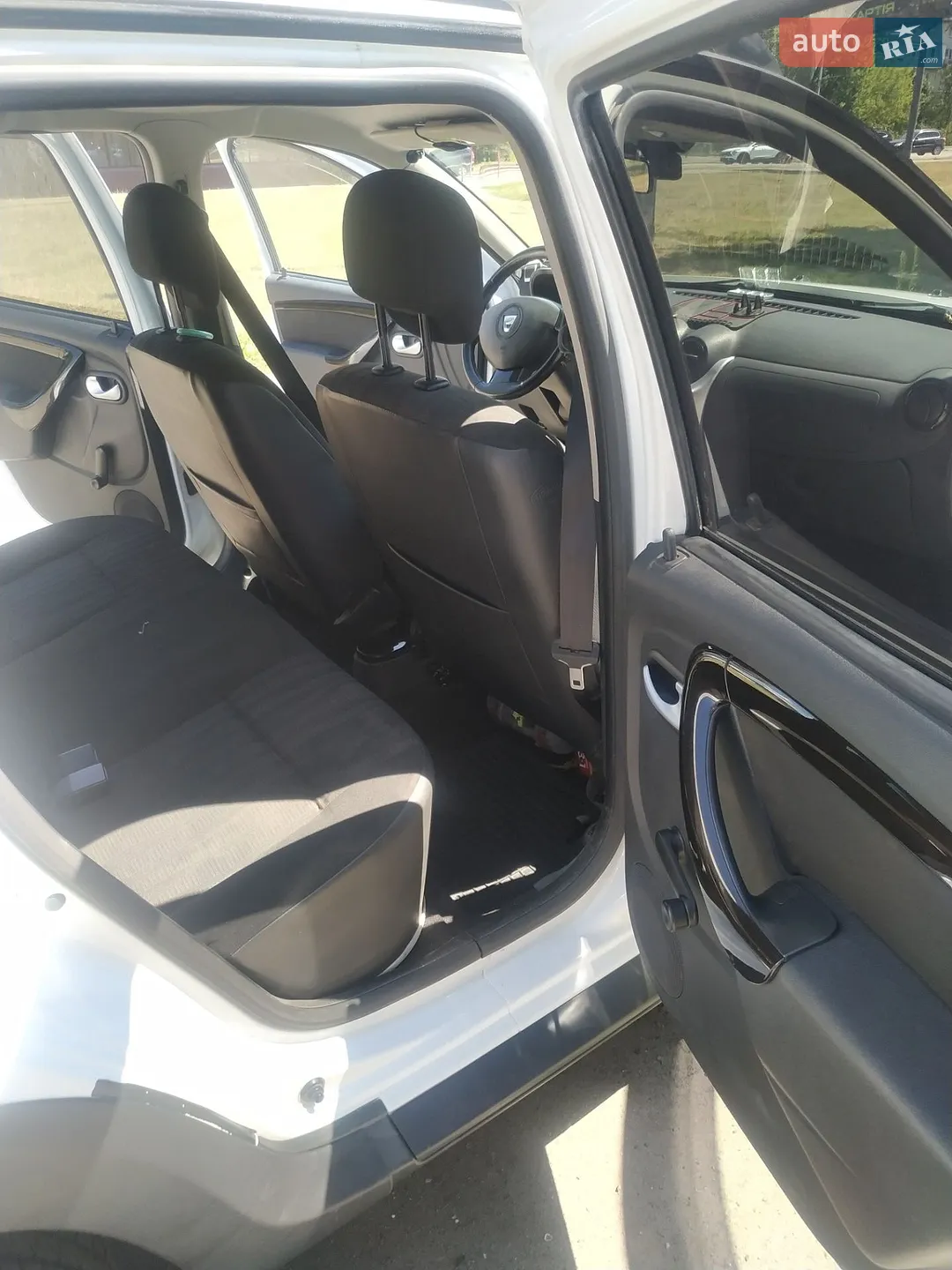 2011 Dacia Duster - мініатюра 26
