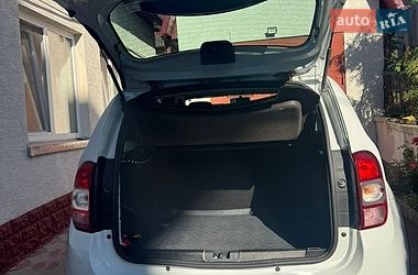 Позашляховик / Кросовер Dacia Duster 2014 в Тернополі