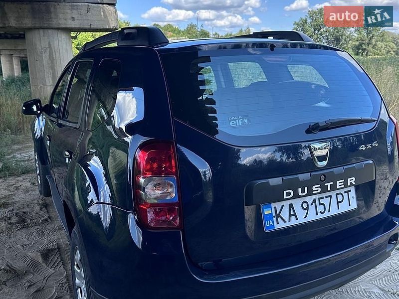 Внедорожник / Кроссовер Dacia Duster 2014 в Софиевской Борщаговке
