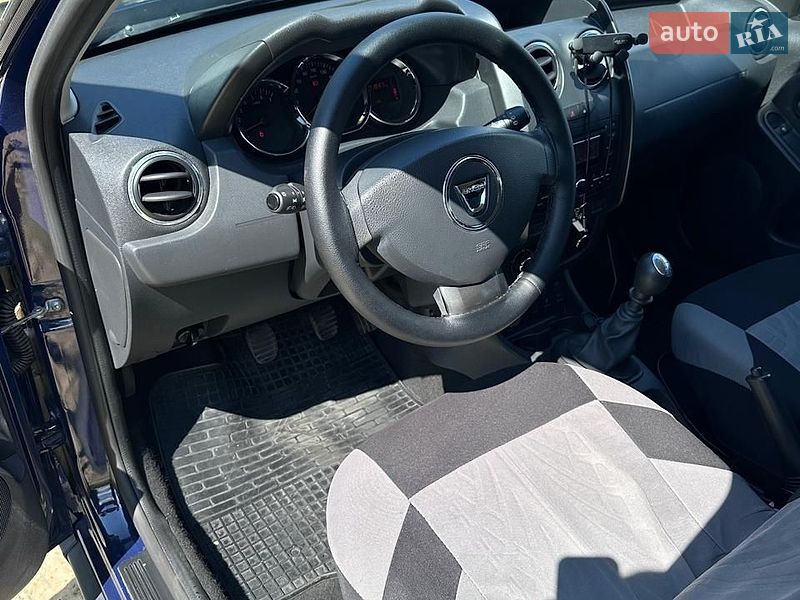 Внедорожник / Кроссовер Dacia Duster 2014 в Софиевской Борщаговке