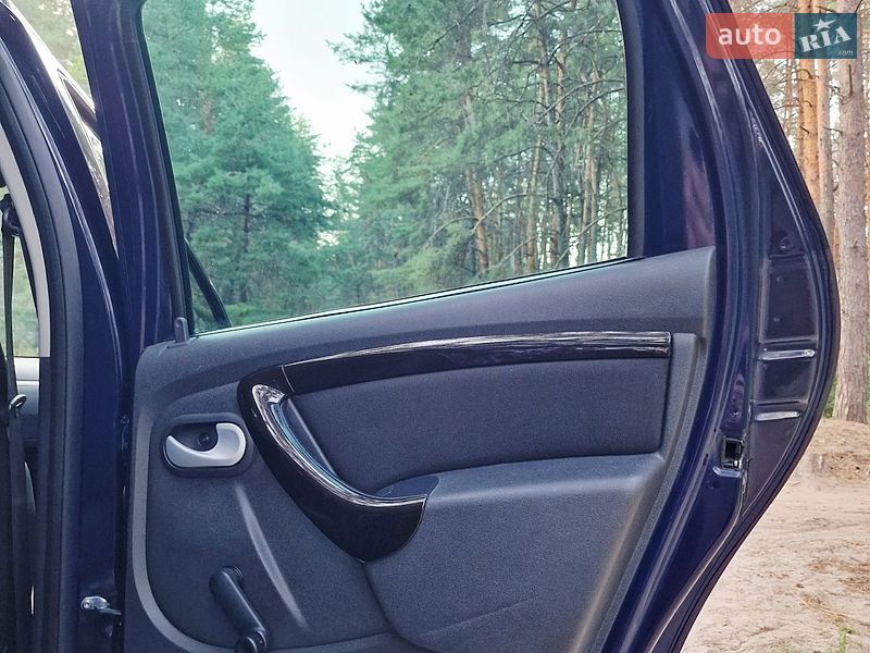Внедорожник / Кроссовер Dacia Duster 2010 в Полтаве
