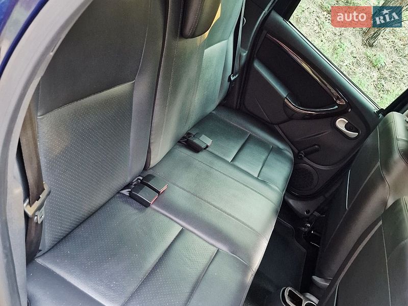 Внедорожник / Кроссовер Dacia Duster 2010 в Полтаве