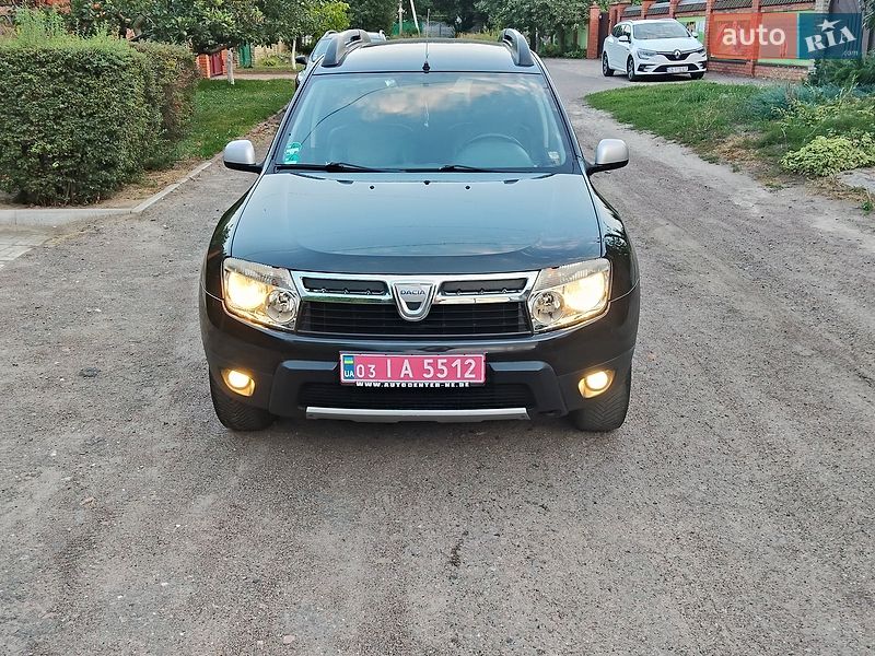 Внедорожник / Кроссовер Dacia Duster 2011 в Чернигове