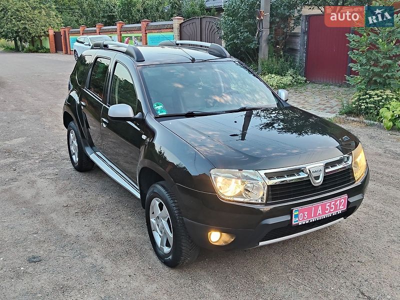 Dacia Duster 2011