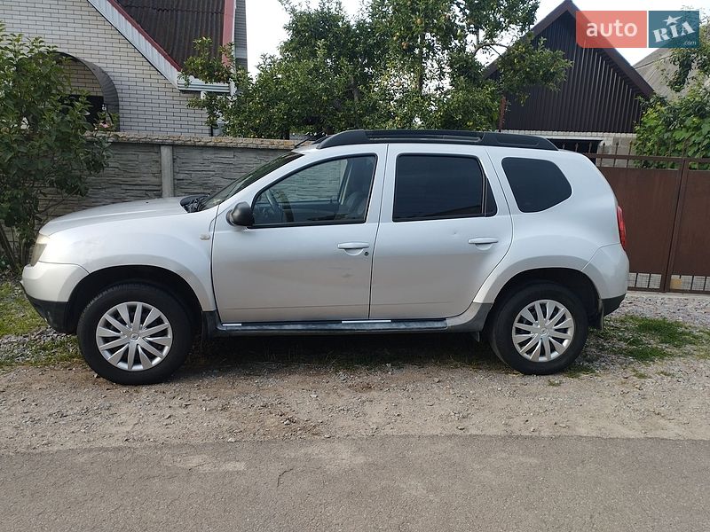 Позашляховик / Кросовер Dacia Duster 2013 в Житомирі