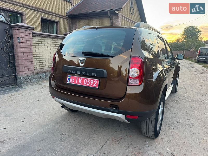 Внедорожник / Кроссовер Dacia Duster 2011 в Ахтырке