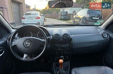 Внедорожник / Кроссовер Dacia Duster 2011 в Ахтырке