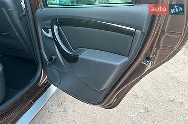 Внедорожник / Кроссовер Dacia Duster 2011 в Ахтырке
