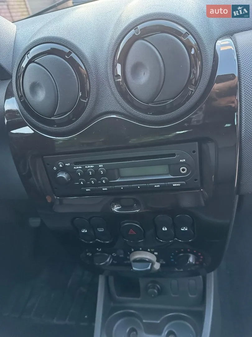 2011 Dacia Duster - мініатюра 57