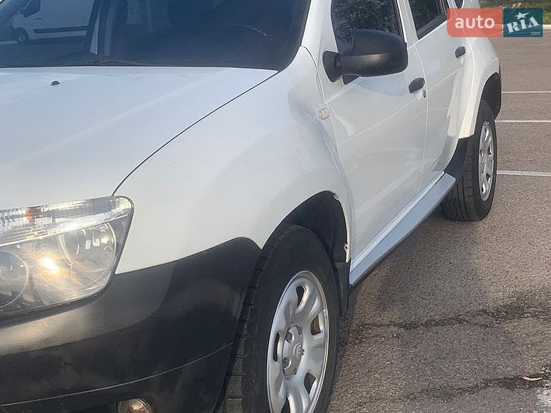 Позашляховик / Кросовер Dacia Duster 2013 в Житомирі