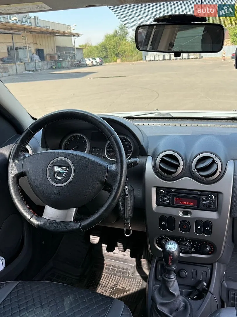 2012 Dacia Duster - мініатюра 11