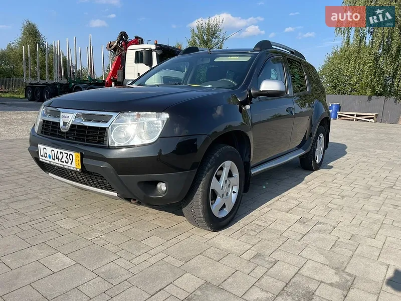 Dacia Duster 2011