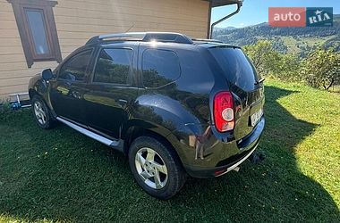 Позашляховик / Кросовер Dacia Duster 2010 в Верховині