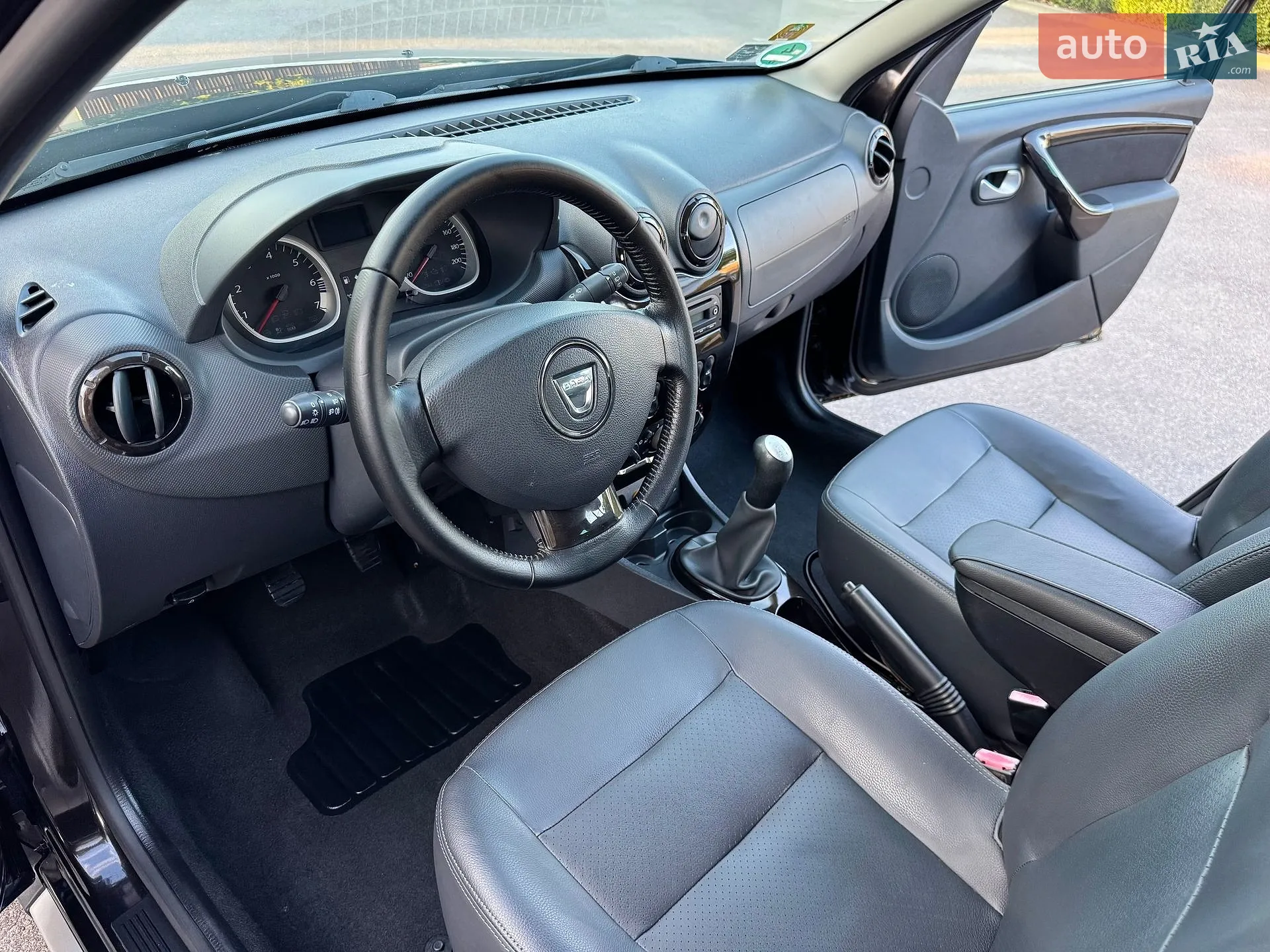 2011 Dacia Duster - мініатюра 28