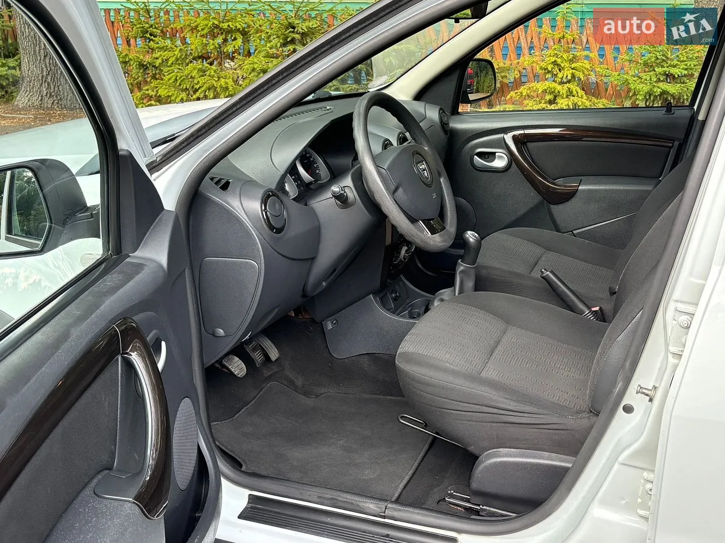 2012 Dacia Duster - мініатюра 10