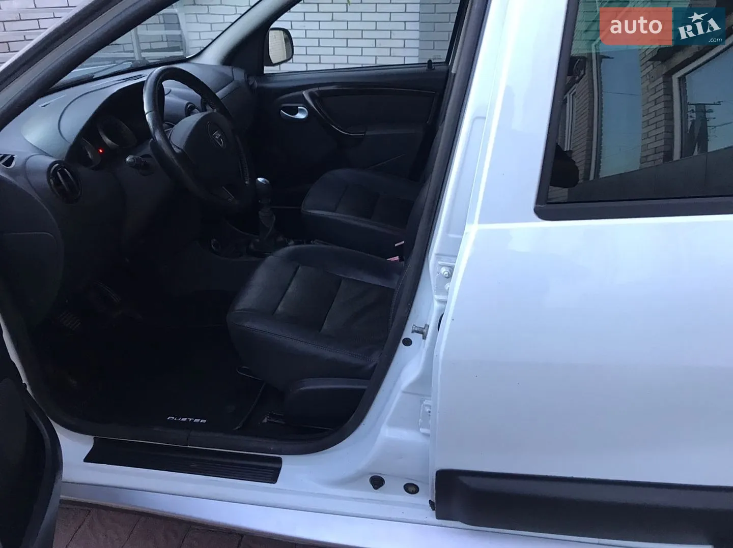 2011 Dacia Duster - мініатюра 13
