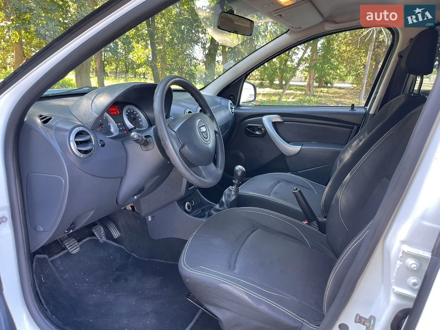 2012 Dacia Duster - мініатюра 11