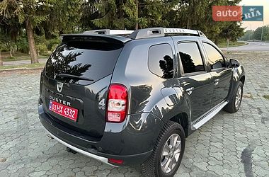 Позашляховик / Кросовер Dacia Duster 2014 в Дубні