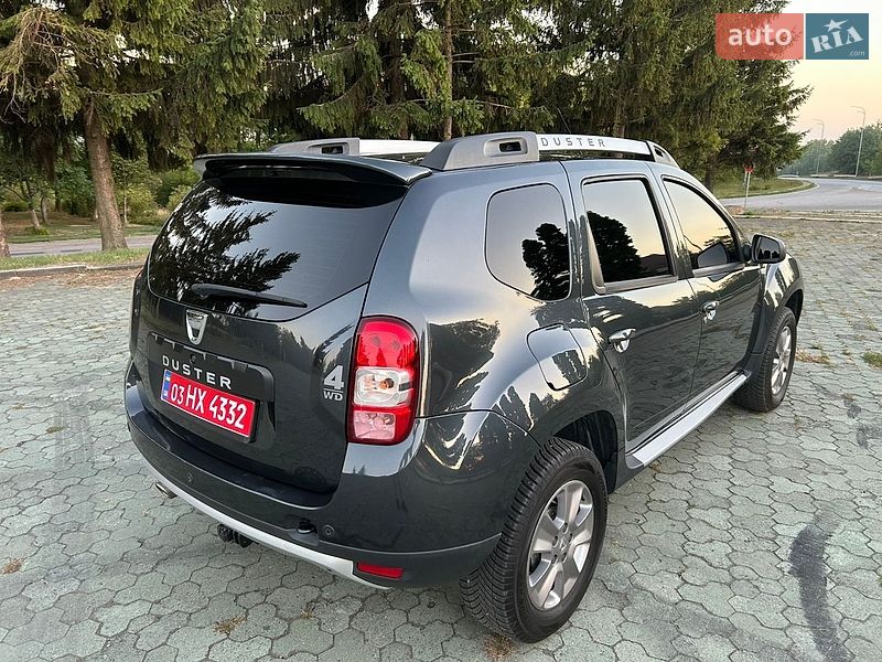 Позашляховик / Кросовер Dacia Duster 2014 в Дубні