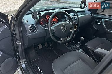 Позашляховик / Кросовер Dacia Duster 2014 в Дубні