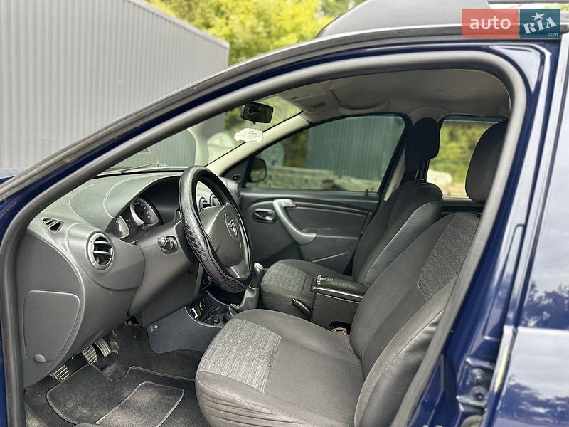 Внедорожник / Кроссовер Dacia Duster 2010 в Дрогобыче