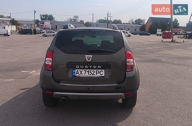 Внедорожник / Кроссовер Dacia Duster 2015 в Харькове