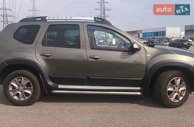 Внедорожник / Кроссовер Dacia Duster 2015 в Харькове