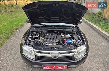 Внедорожник / Кроссовер Dacia Duster 2011 в Каменском