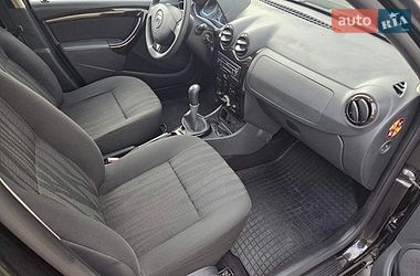 Внедорожник / Кроссовер Dacia Duster 2011 в Каменском
