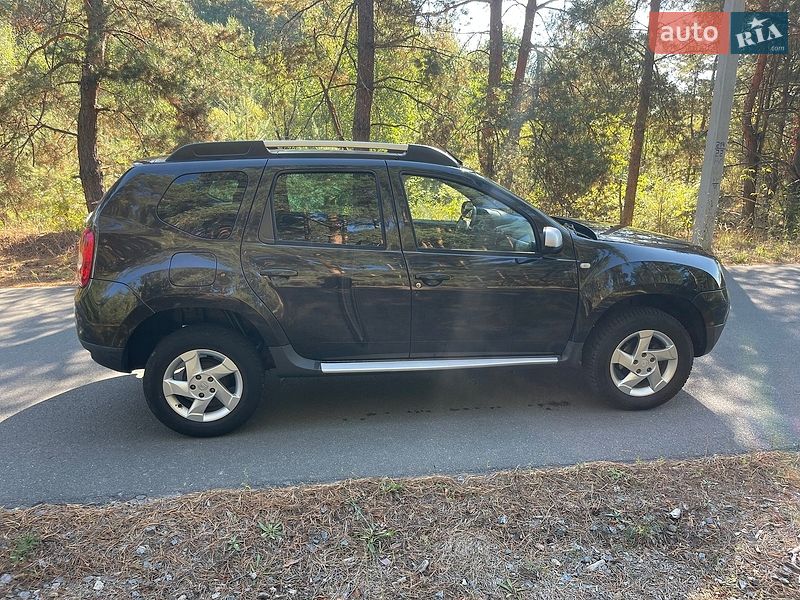 Позашляховик / Кросовер Dacia Duster 2010 в Бородянці