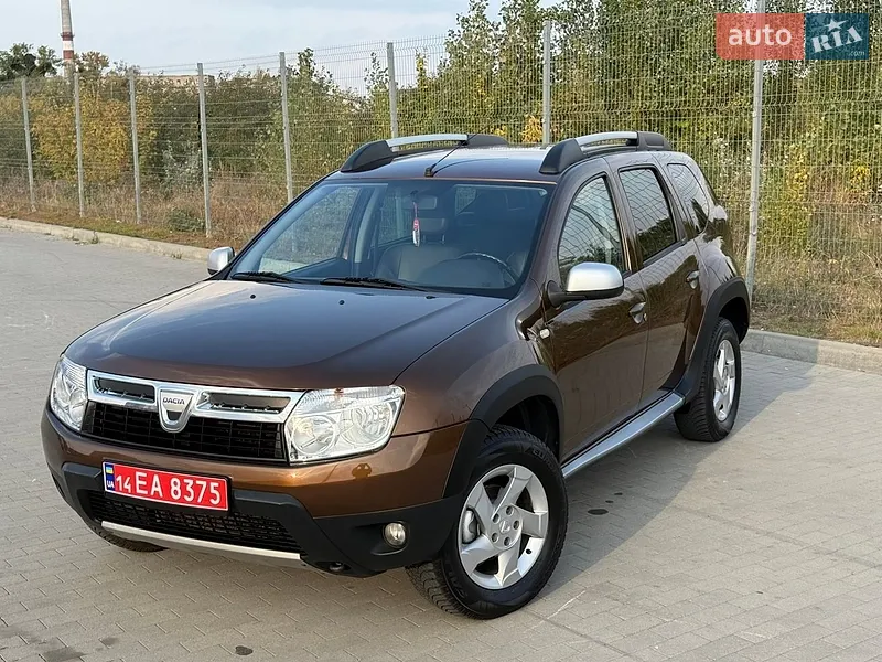 Dacia Duster 2011