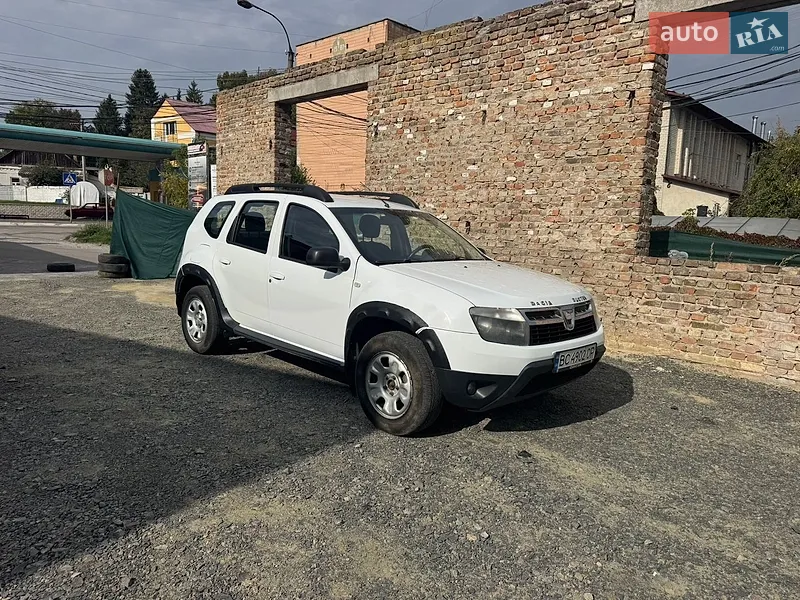 Dacia Duster 2012