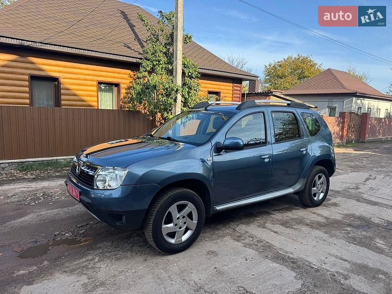 Позашляховик / Кросовер Dacia Duster 2012 в Охтирці