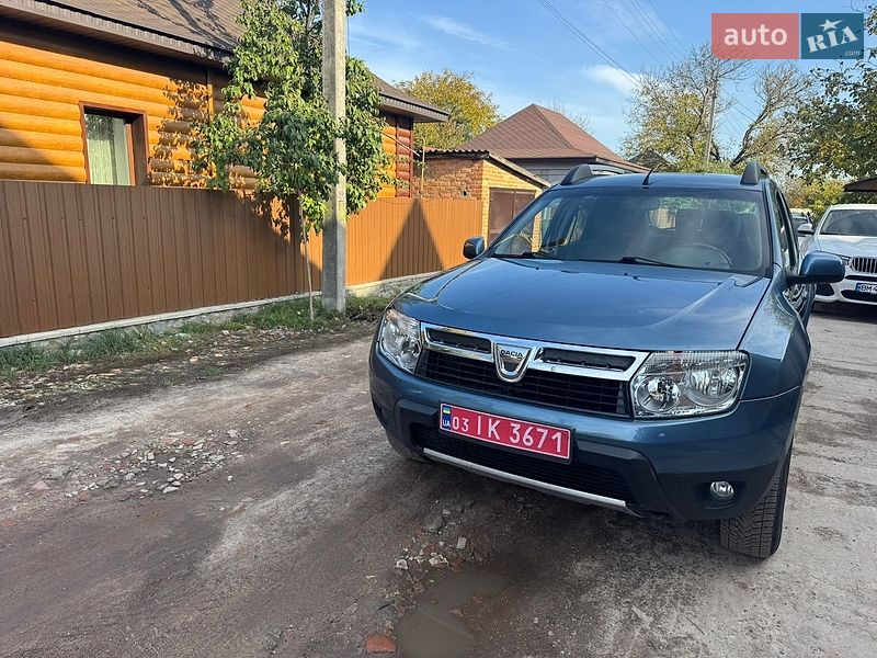 Позашляховик / Кросовер Dacia Duster 2012 в Охтирці
