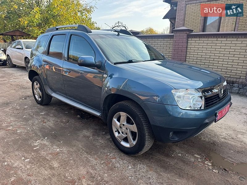 Позашляховик / Кросовер Dacia Duster 2012 в Охтирці