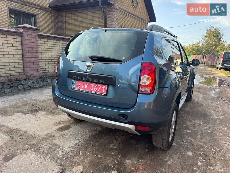 Позашляховик / Кросовер Dacia Duster 2012 в Охтирці