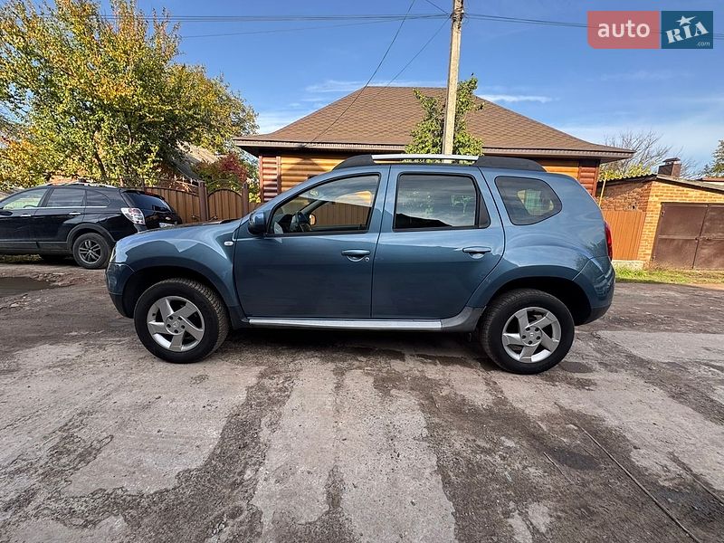 Позашляховик / Кросовер Dacia Duster 2012 в Охтирці