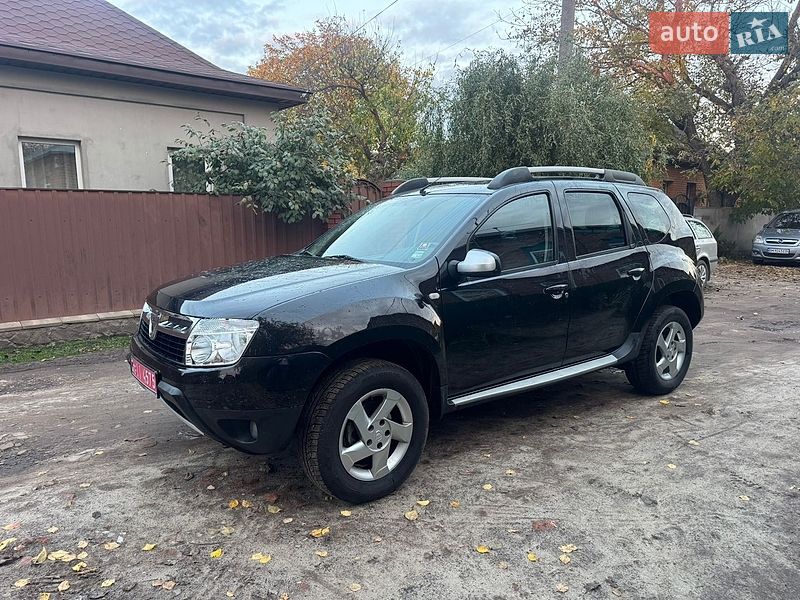 Внедорожник / Кроссовер Dacia Duster 2012 в Ахтырке