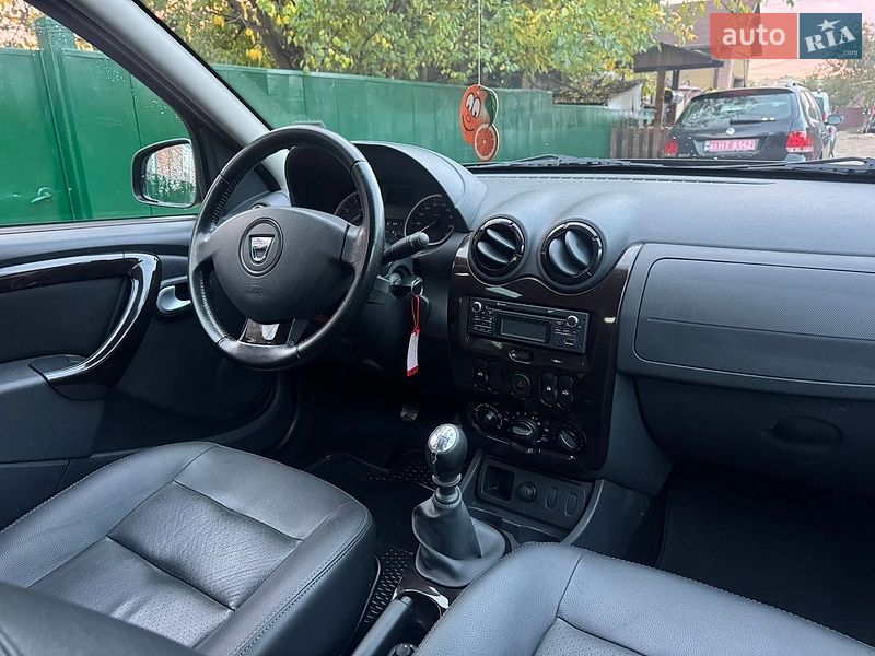 Внедорожник / Кроссовер Dacia Duster 2012 в Ахтырке