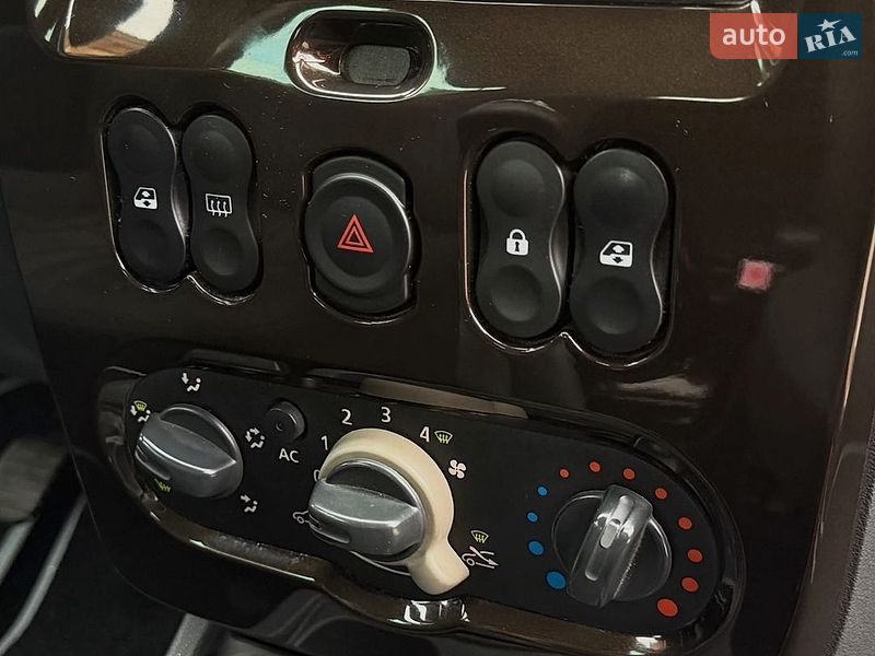 Внедорожник / Кроссовер Dacia Duster 2010 в Чернигове