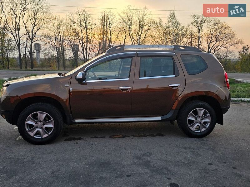 Позашляховик / Кросовер Dacia Duster 2015 в Новоархангельську