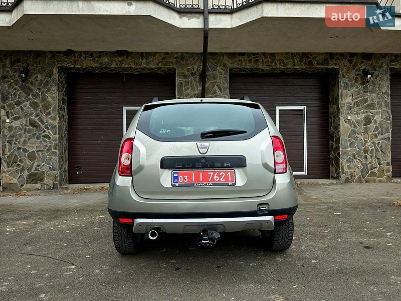 Позашляховик / Кросовер Dacia Duster 2011 в Луцьку