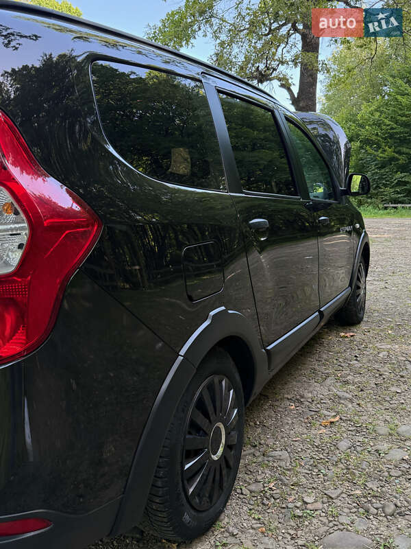 Минивэн Dacia Lodgy Stepway 2016 в Стрые фото 22 Минивэн Dacia Lodgy Stepway 2016 в Стрые