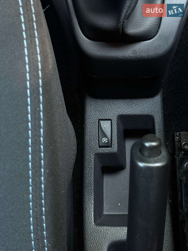 Минивэн Dacia Lodgy Stepway 2016 в Стрые фото 30 Минивэн Dacia Lodgy Stepway 2016 в Стрые