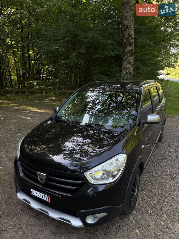 Минивэн Dacia Lodgy Stepway 2016 в Стрые фото 43 Минивэн Dacia Lodgy Stepway 2016 в Стрые