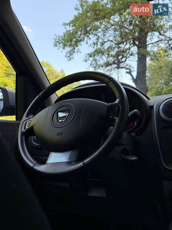 Минивэн Dacia Lodgy Stepway 2016 в Стрые фото 64 Минивэн Dacia Lodgy Stepway 2016 в Стрые