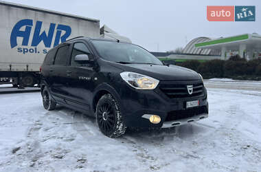 Минивэн Dacia Lodgy Stepway 2016 в Стрые