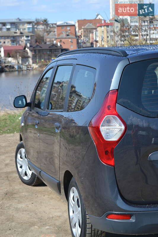 Универсал Dacia Lodgy 2013 в Виннице