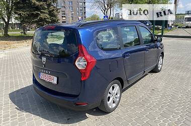 Минивэн Dacia Lodgy 2016 в 
