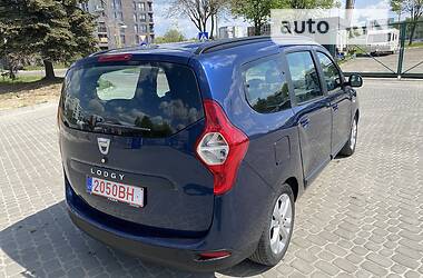 Минивэн Dacia Lodgy 2016 в 
